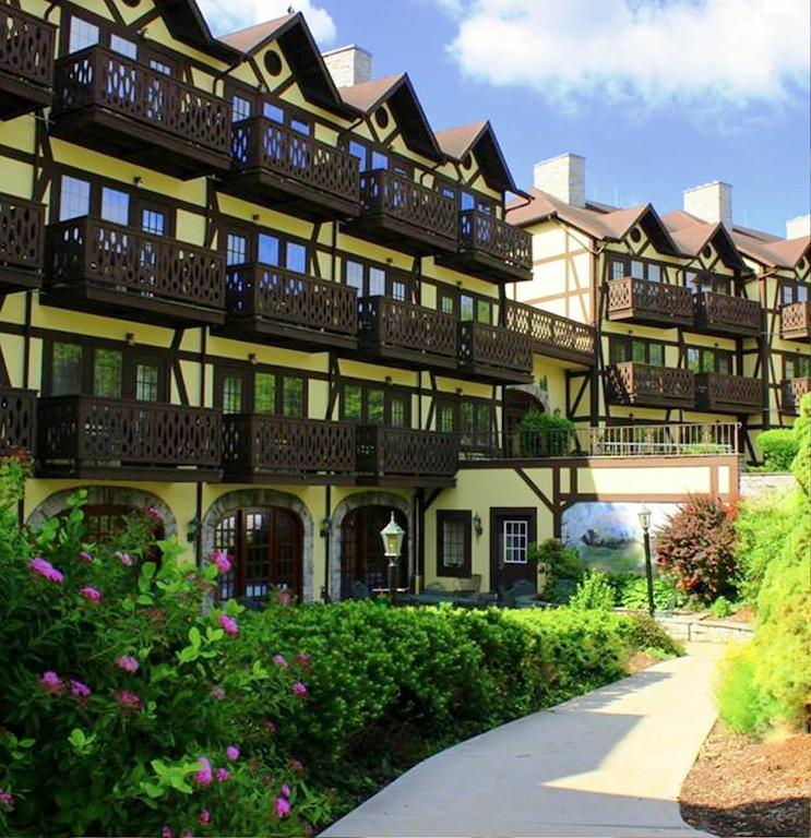 Bavarian Inn Шепердстаун Экстерьер фото