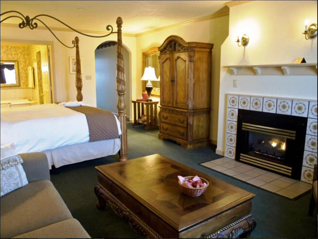 Bavarian Inn Шепердстаун Номер фото