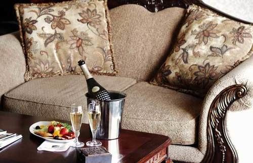 Bavarian Inn Шепердстаун Экстерьер фото
